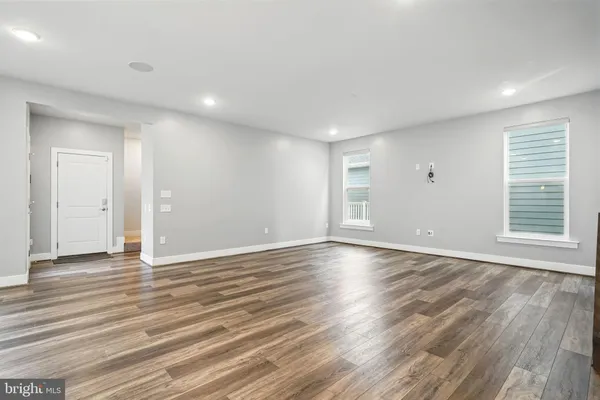 $949,900 | 1843 Magnolia Fruit Drive, Dumfries, VA 22026