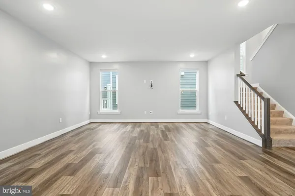 $949,900 | 1843 Magnolia Fruit Drive, Dumfries, VA 22026