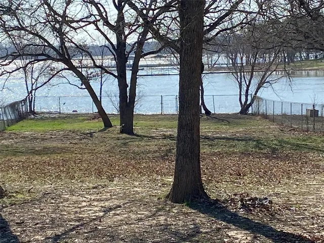 $539,000 | 2833 Rodeo Drive, Quinlan, TX 75474