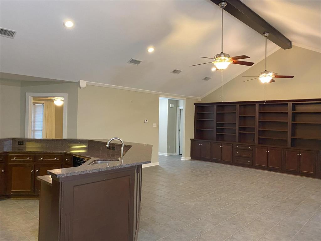 2833 Rodeo Drive Quinlan, TX 75474 - Photo 6 of 16