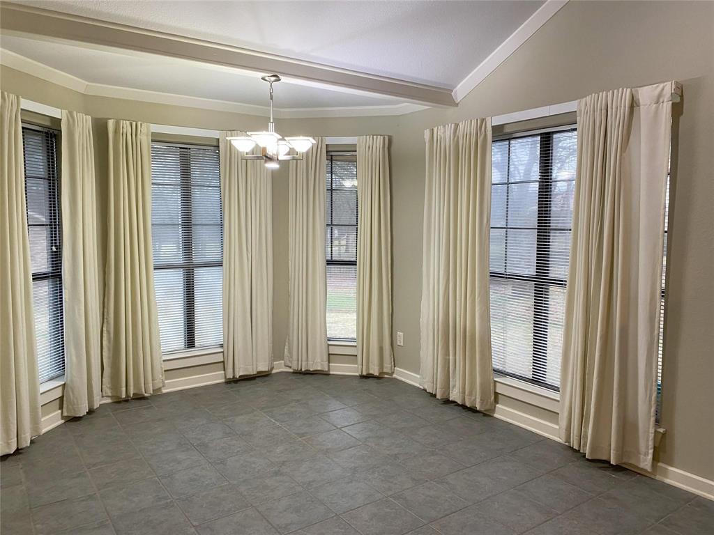 2833 Rodeo Drive Quinlan, TX 75474 - Photo 7 of 16