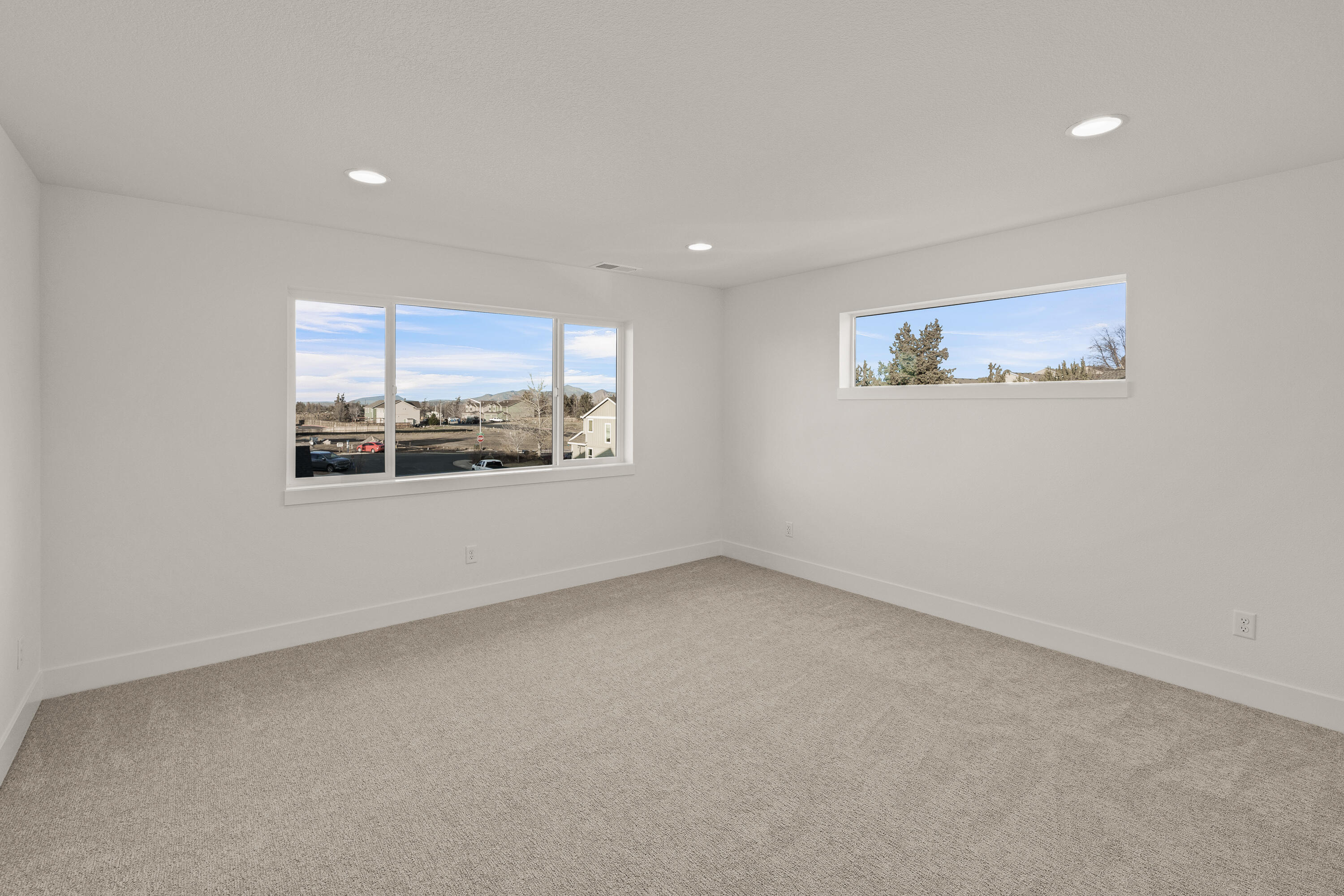 4303 Southwest Rhyolite Place, Unit LOT 17 Redmond, OR 97756 - Photo 23 of 33