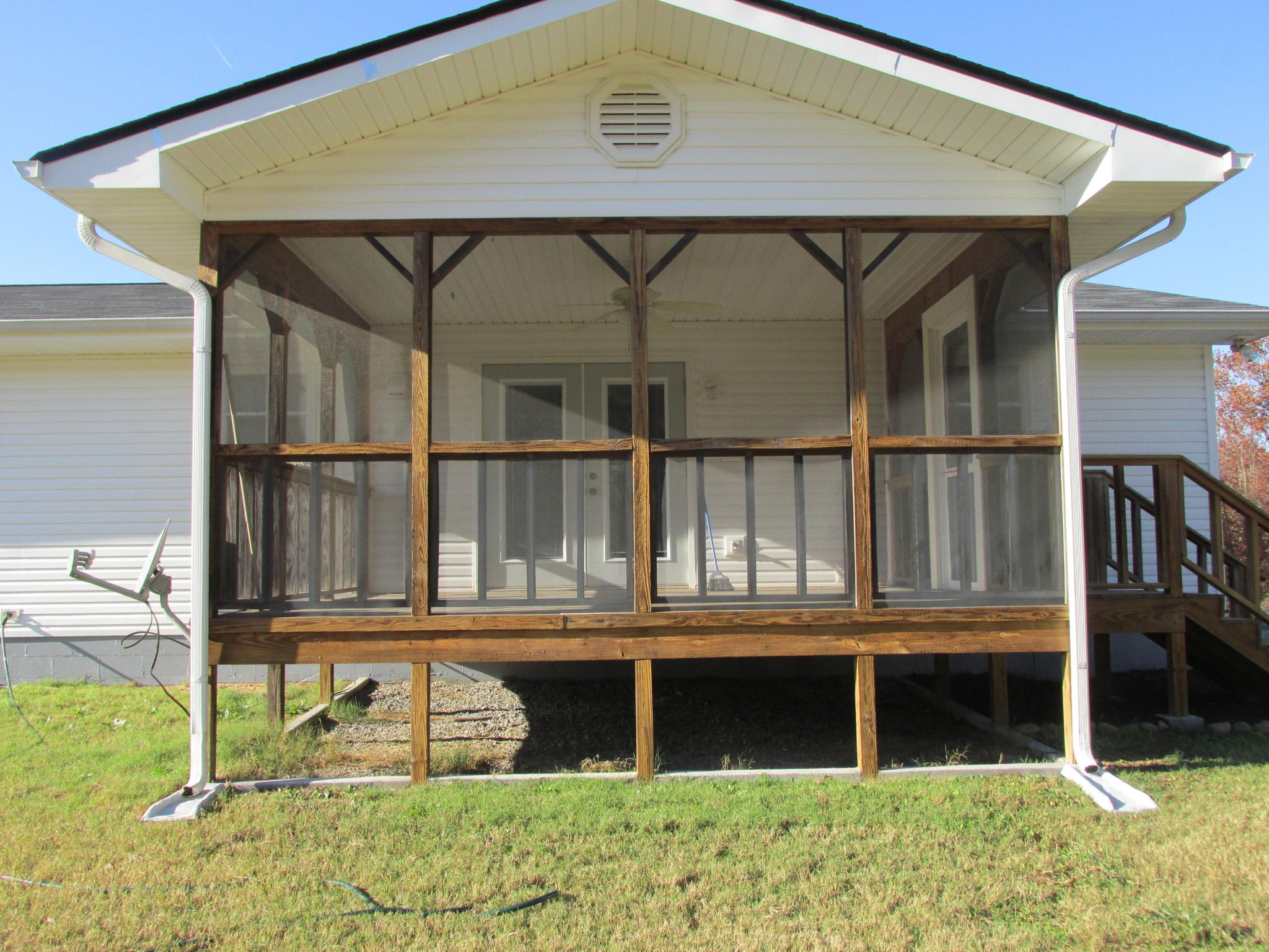 2955 Niles Ferry Road Greenback, TN 37742 - Photo 8 of 25 Gallery Image 8