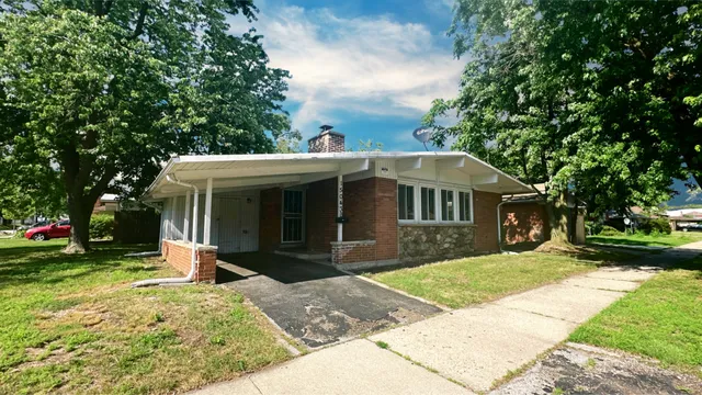 $137,000 | 15043 Meadow Lane, Dolton, IL 60419