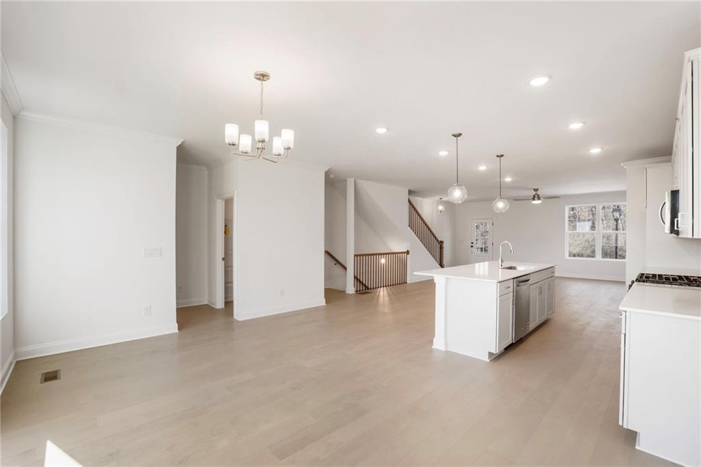 624 Oakleaf Grove Lane Suwanee, GA 30024 - Photo 15 of 43