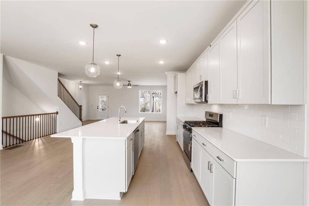 624 Oakleaf Grove Lane Suwanee, GA 30024 - Photo 16 of 43