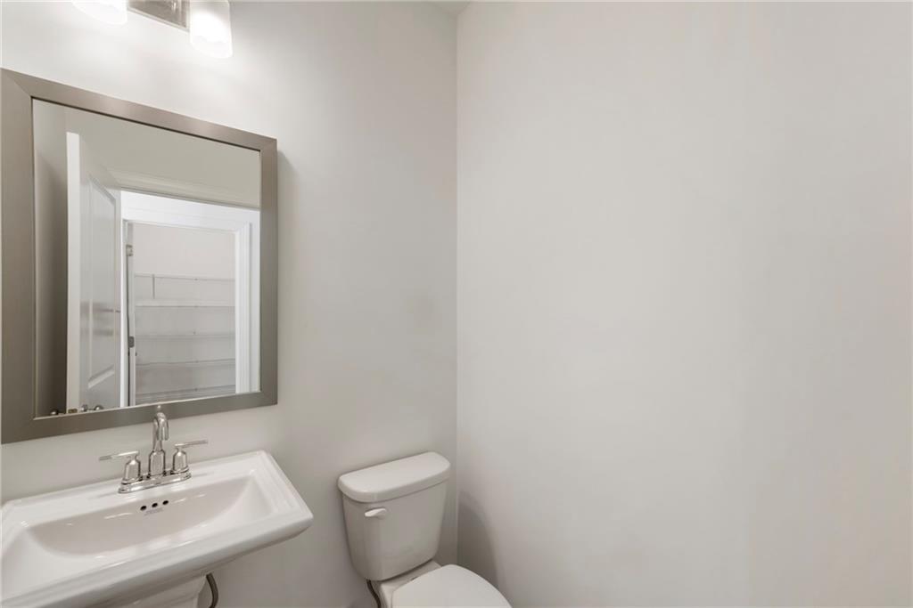 624 Oakleaf Grove Lane Suwanee, GA 30024 - Photo 19 of 43