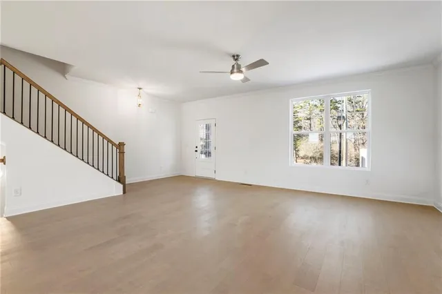 $599,900 | 624 Oakleaf Grove Lane, Suwanee, GA 30024