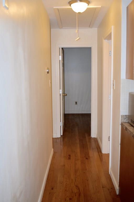 27 Sippican Road Wareham, MA 02571 - Photo 4 of 11 Gallery Image 4
