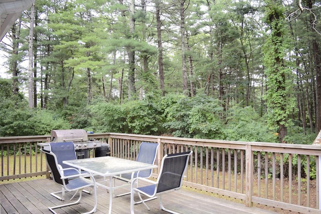 27 Sippican Road Wareham, MA 02571 - Photo 8 of 11 Gallery Image 8