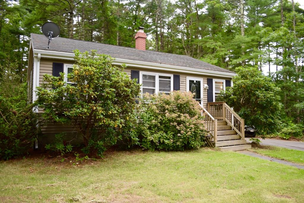 27 Sippican Road Wareham, MA 02571 - Photo 10 of 11 Gallery Image 10
