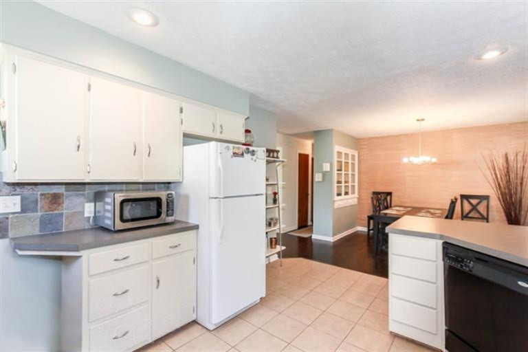 2104 Hamstead Road Northwest Grand Rapids, MI 49504 - Photo 4 of 16 Additional Photo