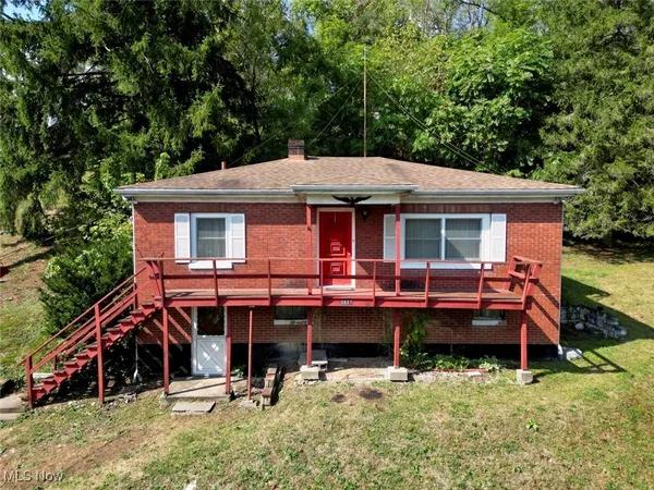 $95,000 | 3927 Daisyview Avenue, Shadyside, OH 43947