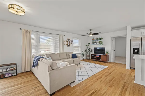 $2,700 | 3826 East Ridge Drive, Nashville, TN 37211