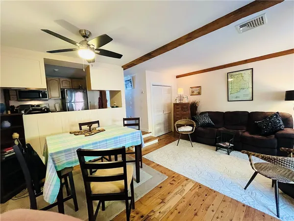 $2,300 | 40 Web Avenue, Unit 112, North Kingstown, RI 02852