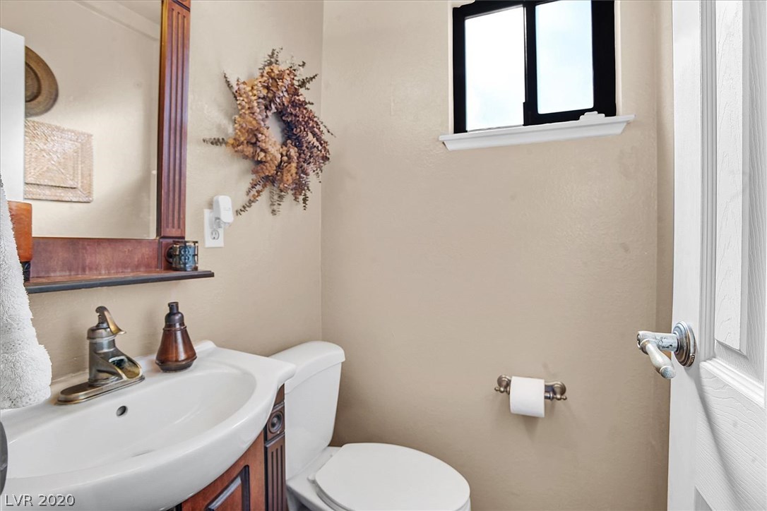 7914 Wishing Well Road Las Vegas, NV 89123 - Photo 12 of 25 Gallery Image 12