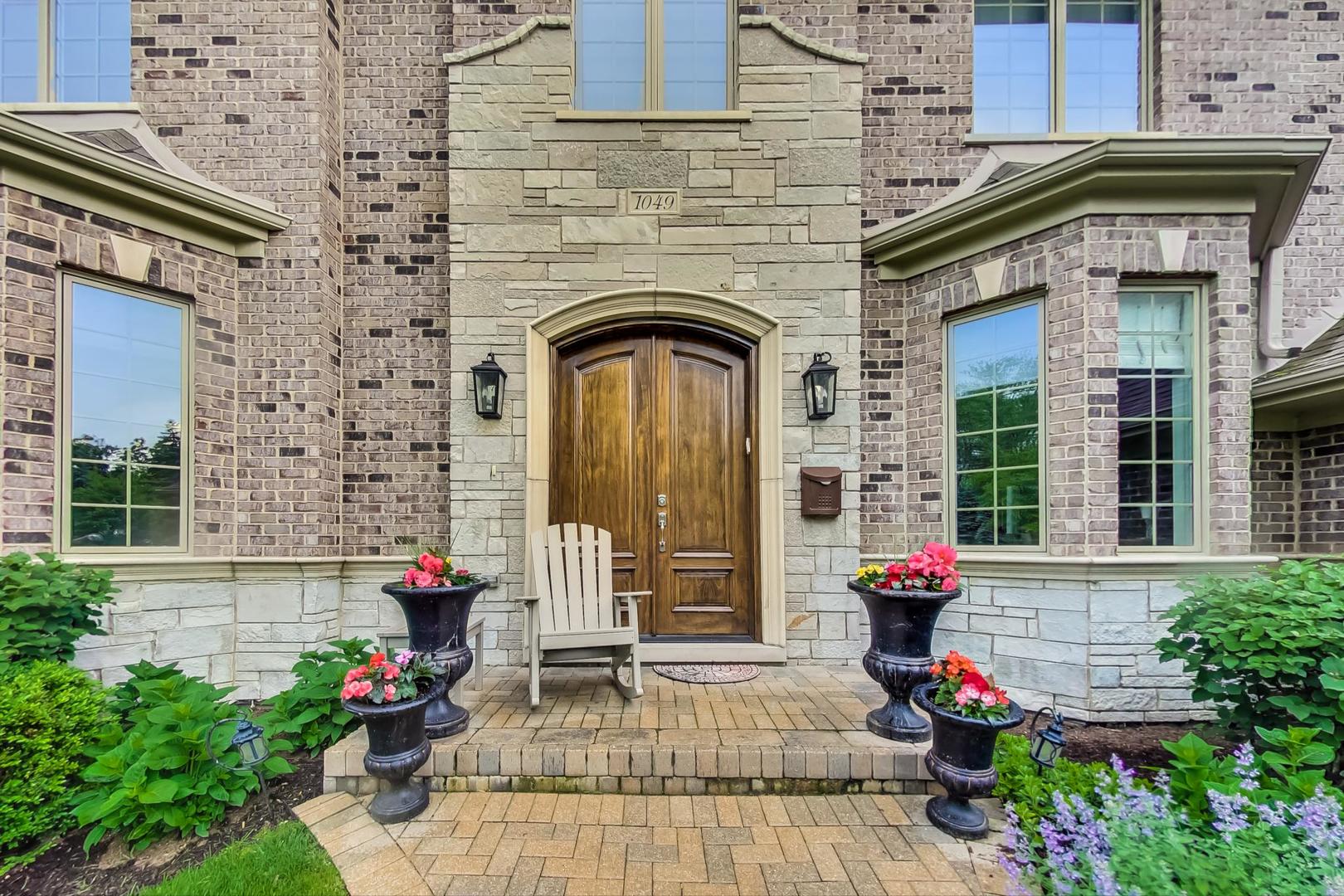 1049 Greentree Avenue Deerfield, IL 60015 - Photo 3 of 37