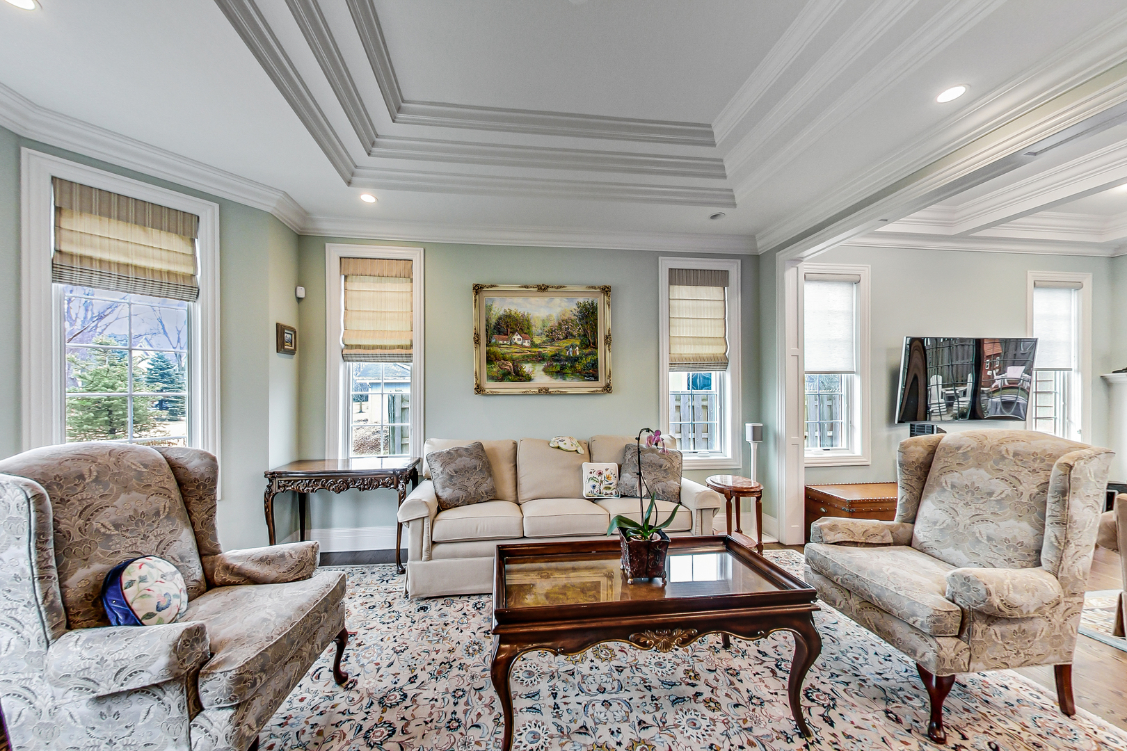 1049 Greentree Avenue Deerfield, IL 60015 - Photo 5 of 37 a living room with furniture and a large window