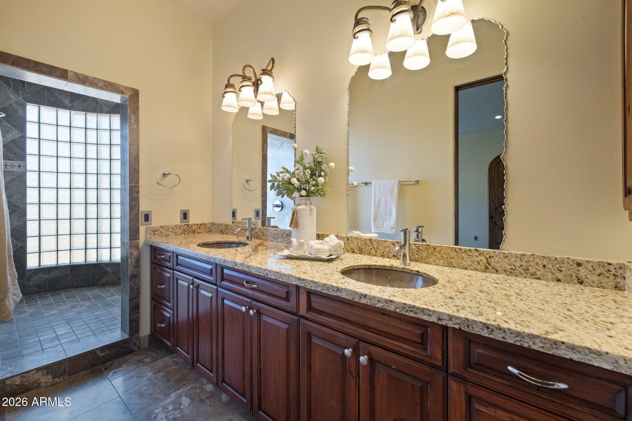 8540 East McDowell Road, Unit 21 Mesa, AZ 85207 - Photo 58 of 121 Ensuite Bath