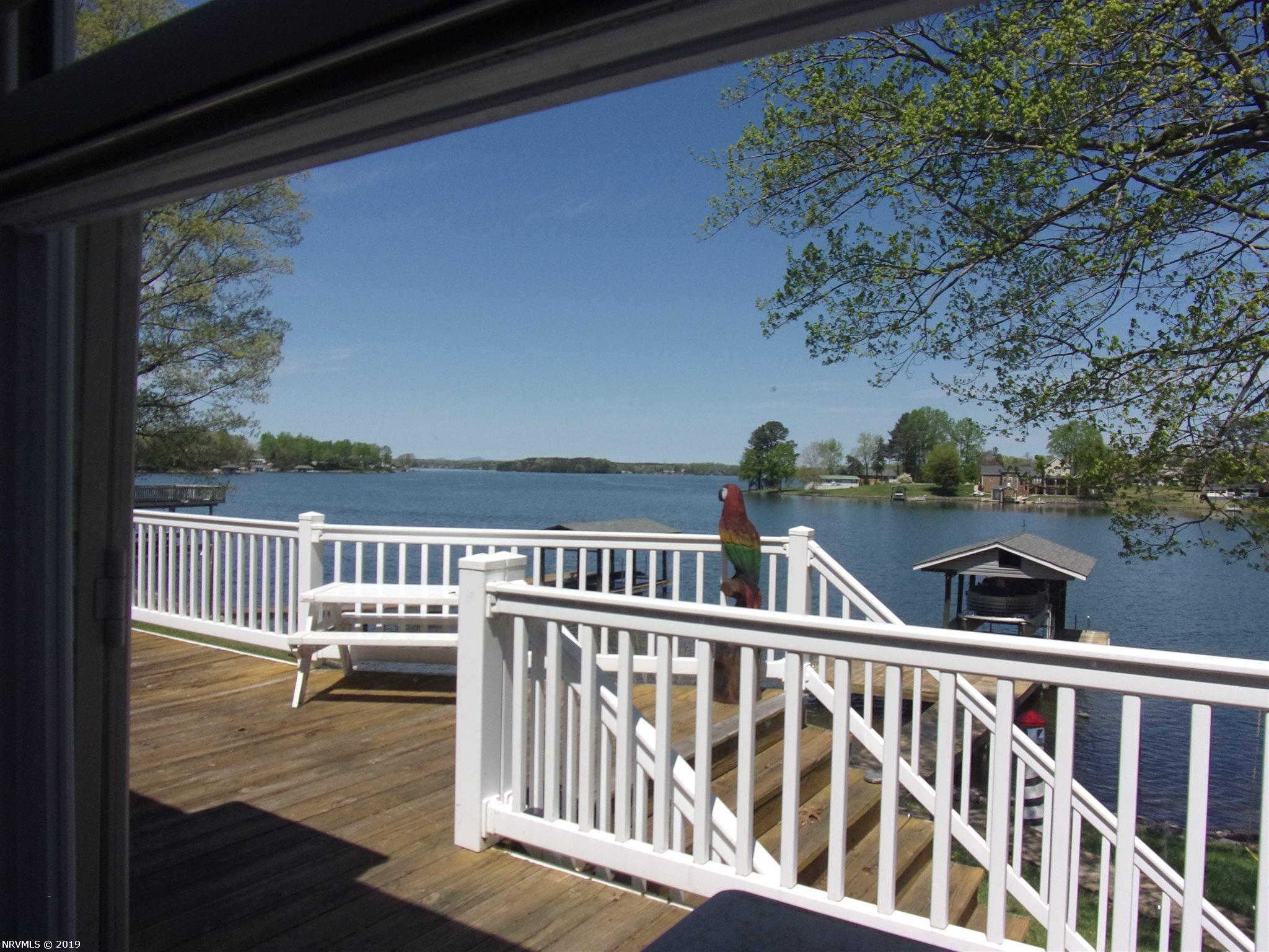 312 Emerald Point Penhook, VA 24137 - Photo 10 of 30 Gallery Image 10