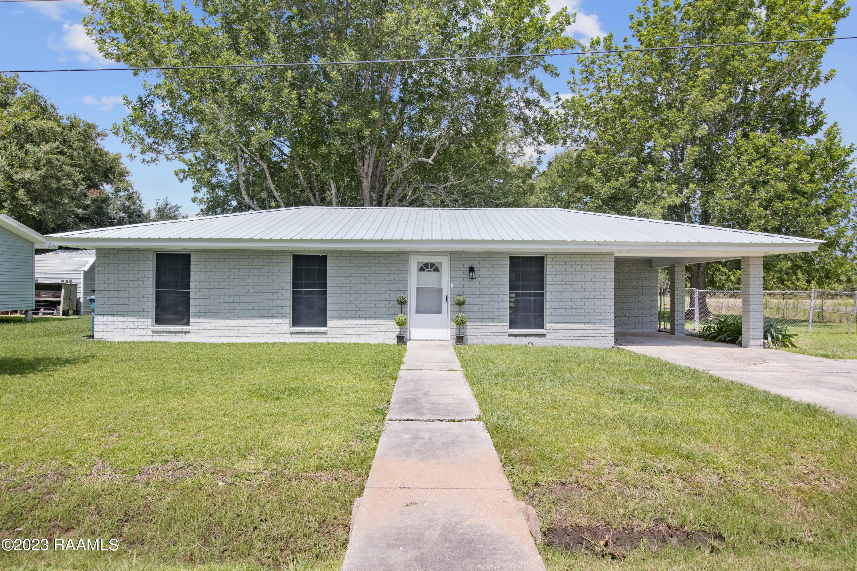 101 Roland Rd-1