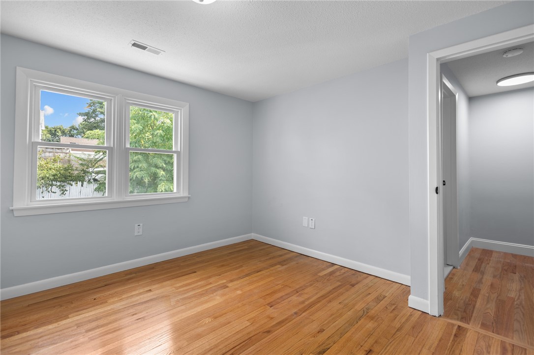 214 School Street, Unit 3 Pawtucket, RI 02860 - Photo 17 of 28