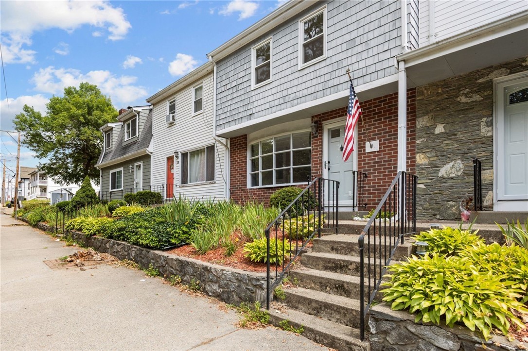 214 School Street, Unit 3 Pawtucket, RI 02860 - Photo 27 of 28