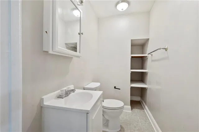 $125,000 | 872 4th Avenue, Coraopolis, PA 15108