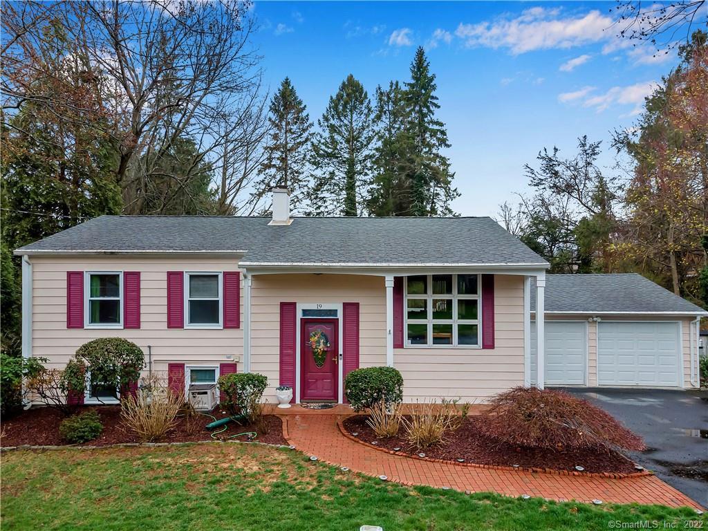 19 Wayne Road Milford, CT 06460 - Photo 1 of 1 Beautifully manicured front exterior