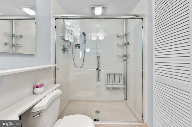 $627,000 | 6301 Stevenson Avenue, Unit 1517, Alexandria, VA 22304