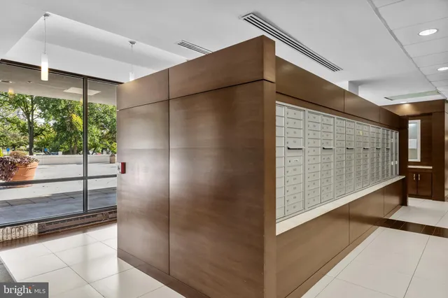 $627,000 | 6301 Stevenson Avenue, Unit 1517, Alexandria, VA 22304