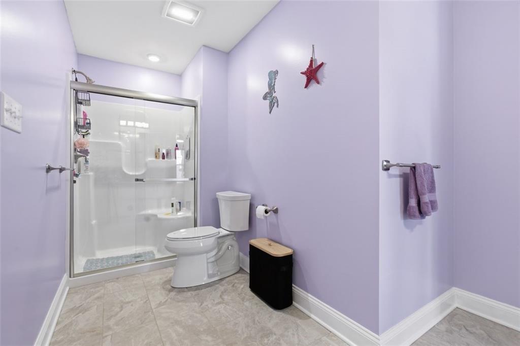 359 Juniper Way Canonsburg, PA 15317 - Photo 27 of 42 a bathroom with a toilet and a shower