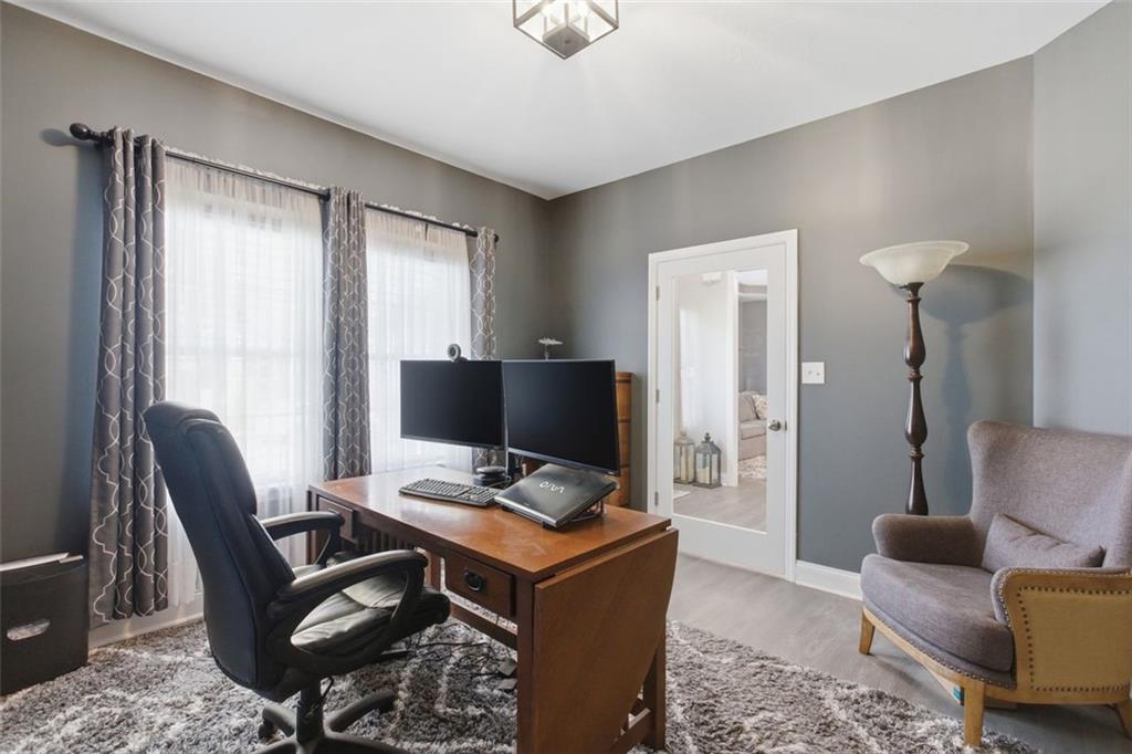 359 Juniper Way Canonsburg, PA 15317 - Photo 6 of 42 a workspace with furniture and a window