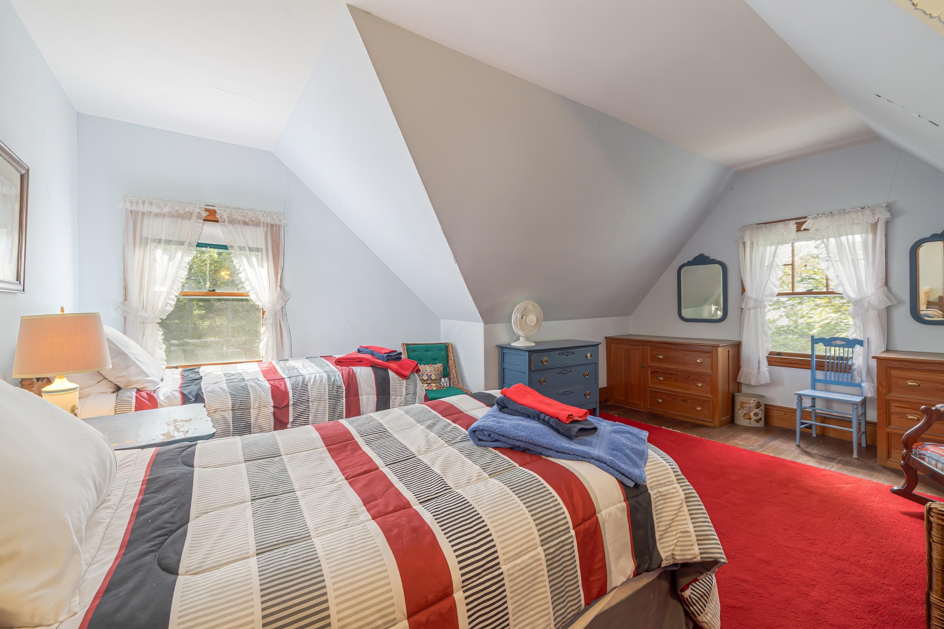 18 Rock End Road Mount Desert, ME 04662 - Photo 29 of 32 3rd floor bedroom