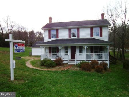 12509 Chapel Road Clifton, VA 20124 - Photo 8 of 8 Exterior (Front)
