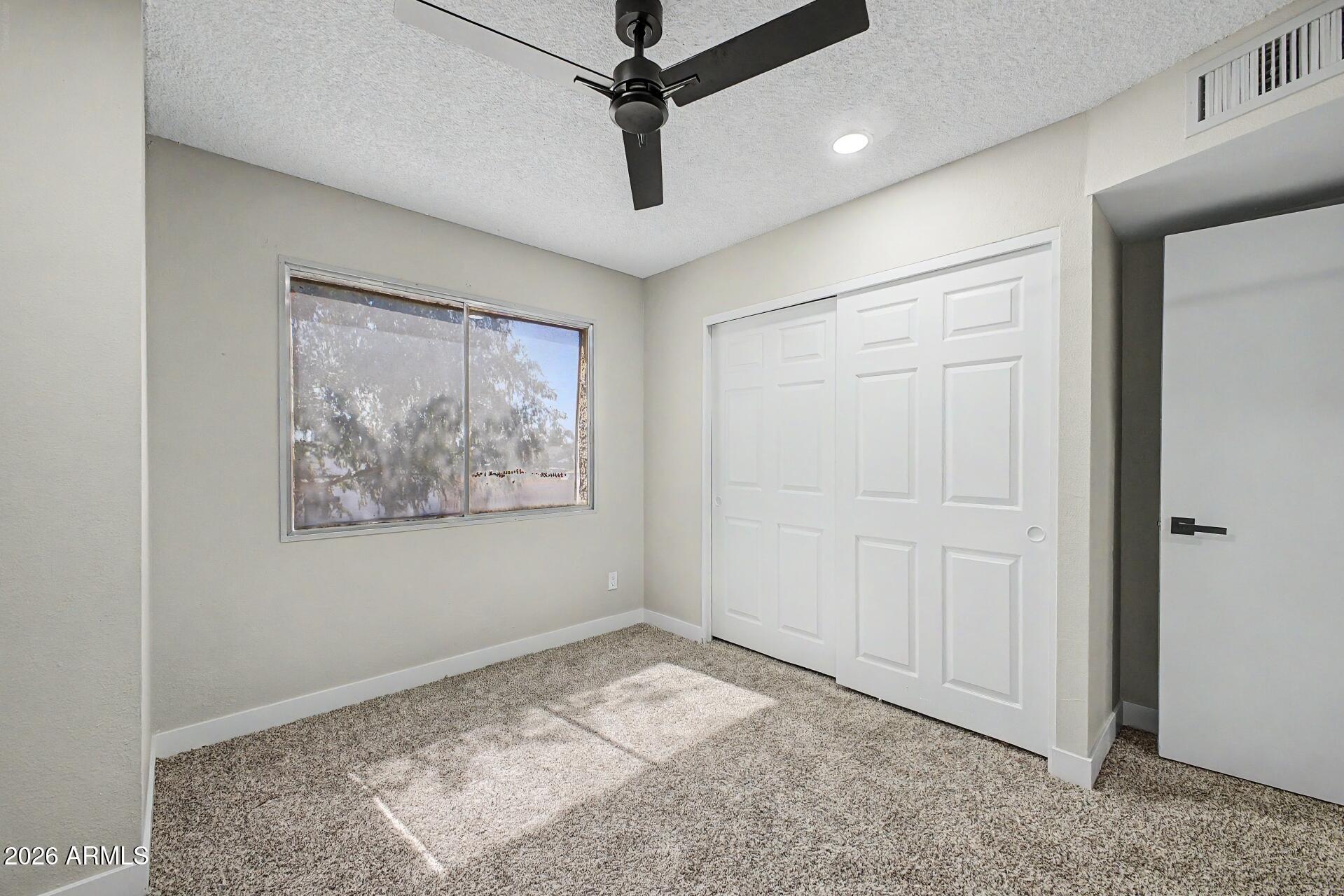 4107 West Wonderview Road Phoenix, AZ 85019 - Photo 18 of 37