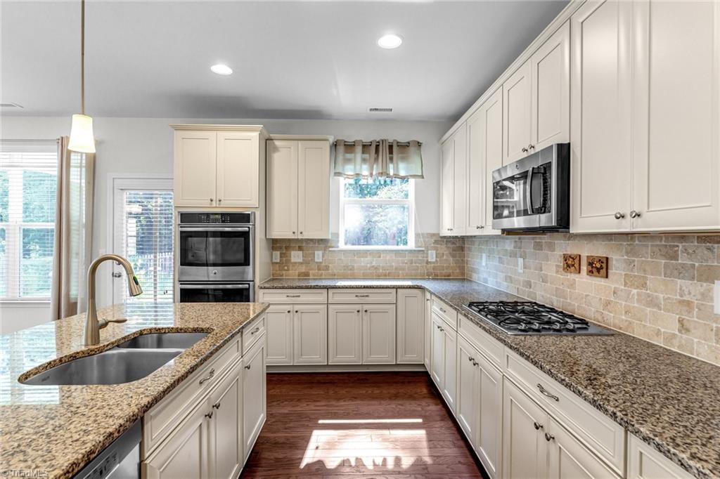 340 Forbes Road Wake Forest, NC 27587 - Photo 8 of 38 Gallery Image 8