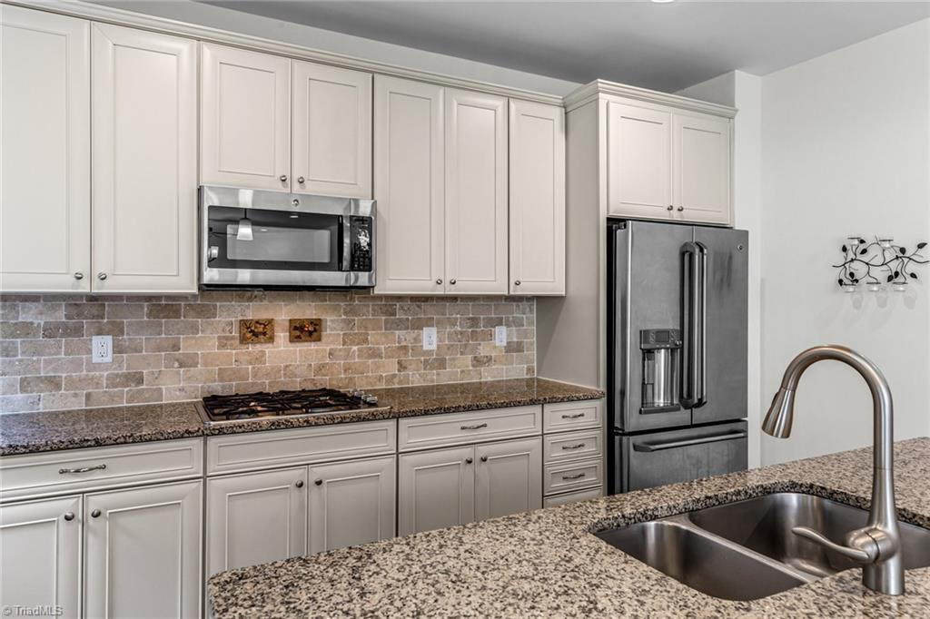 340 Forbes Road Wake Forest, NC 27587 - Photo 9 of 38 Gallery Image 9