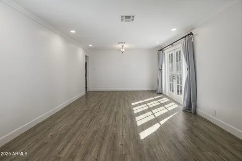 $1,100,000 | 5038 East Earll Drive, Phoenix, AZ 85018