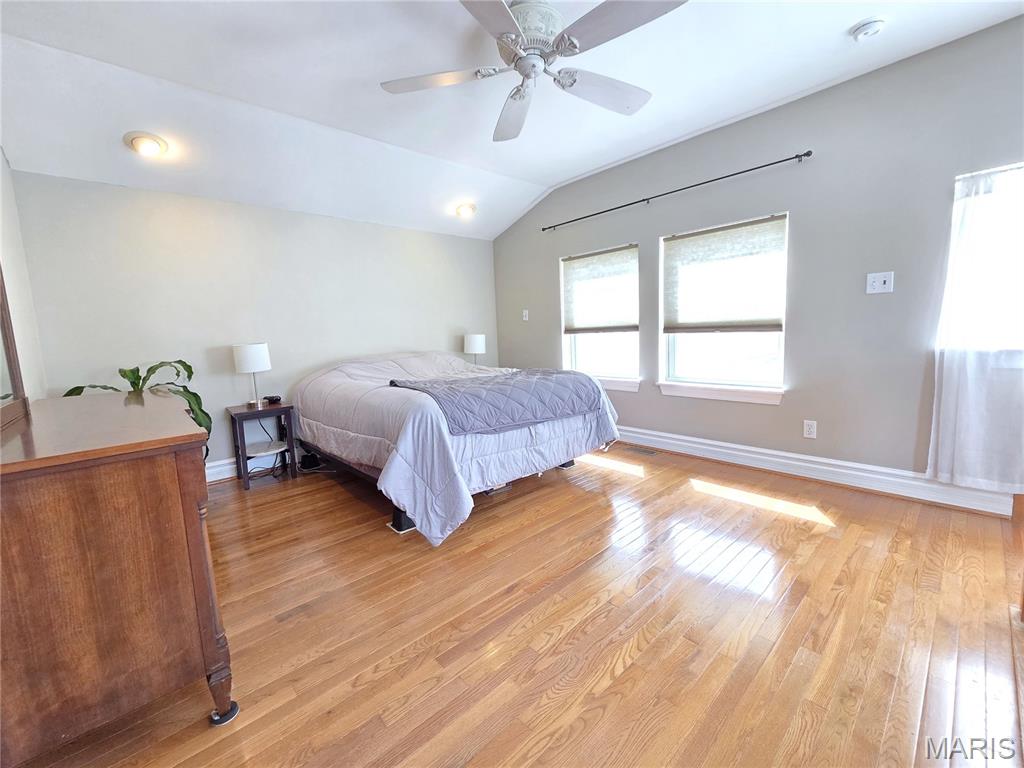 8261 Watson Road Webster Groves, MO 63119 - Photo 23 of 31