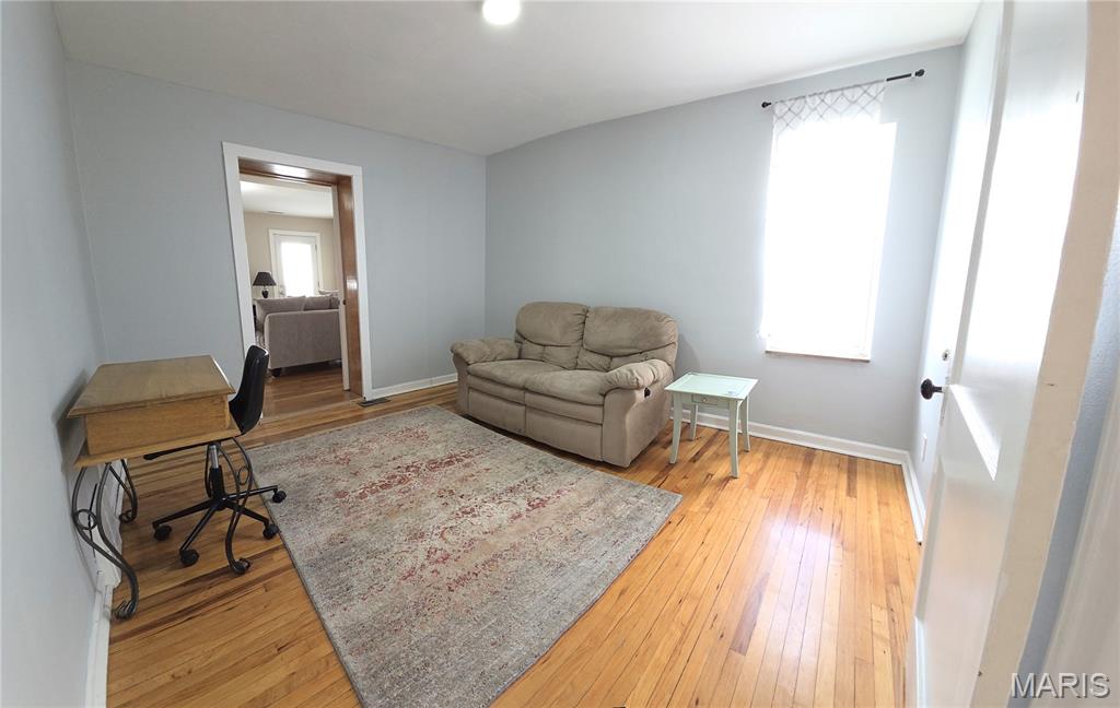 8261 Watson Road Webster Groves, MO 63119 - Photo 25 of 31