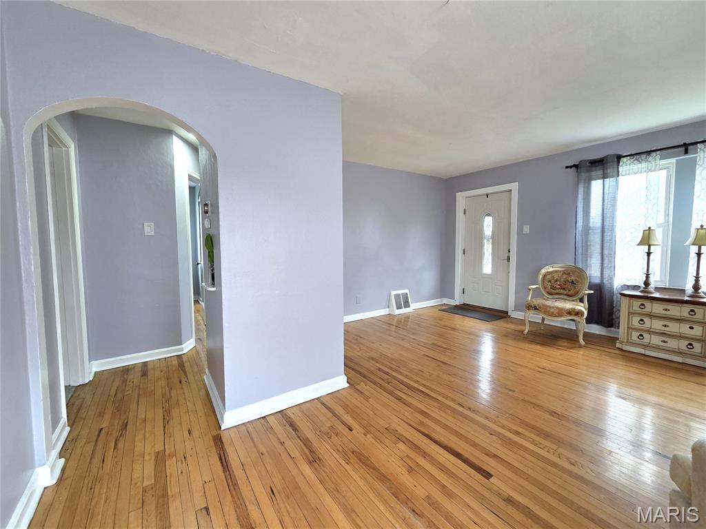 8261 Watson Road Webster Groves, MO 63119 - Photo 10 of 31