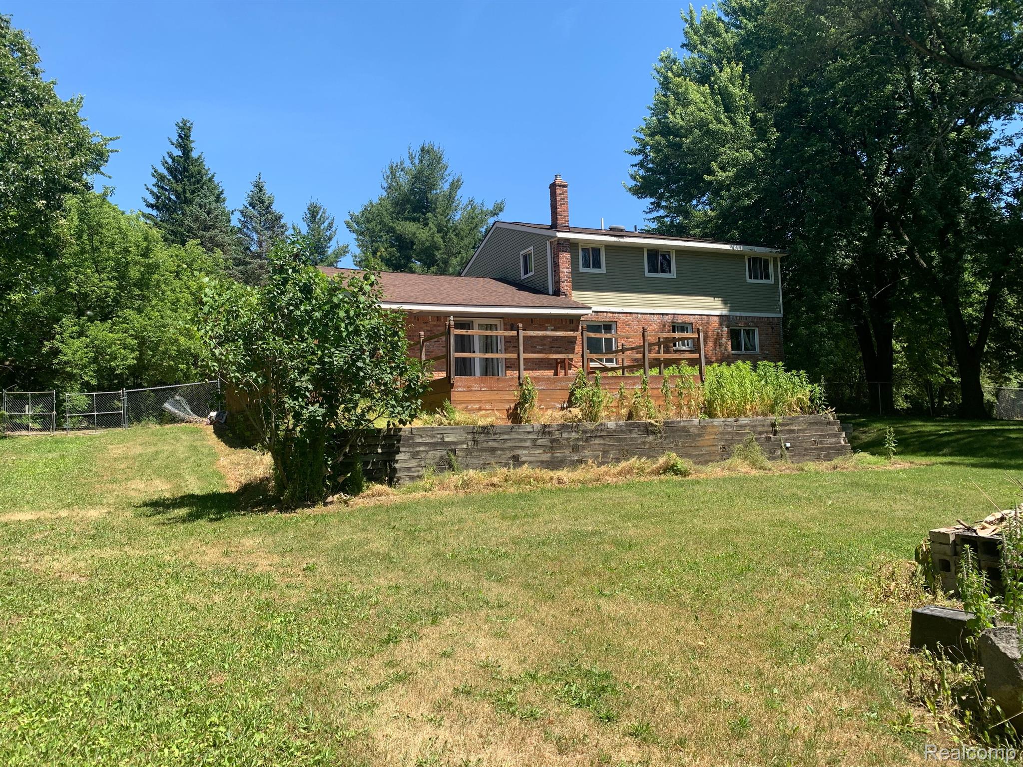301 North Baldwin Road Oxford, MI 48371 - Photo 10 of 33