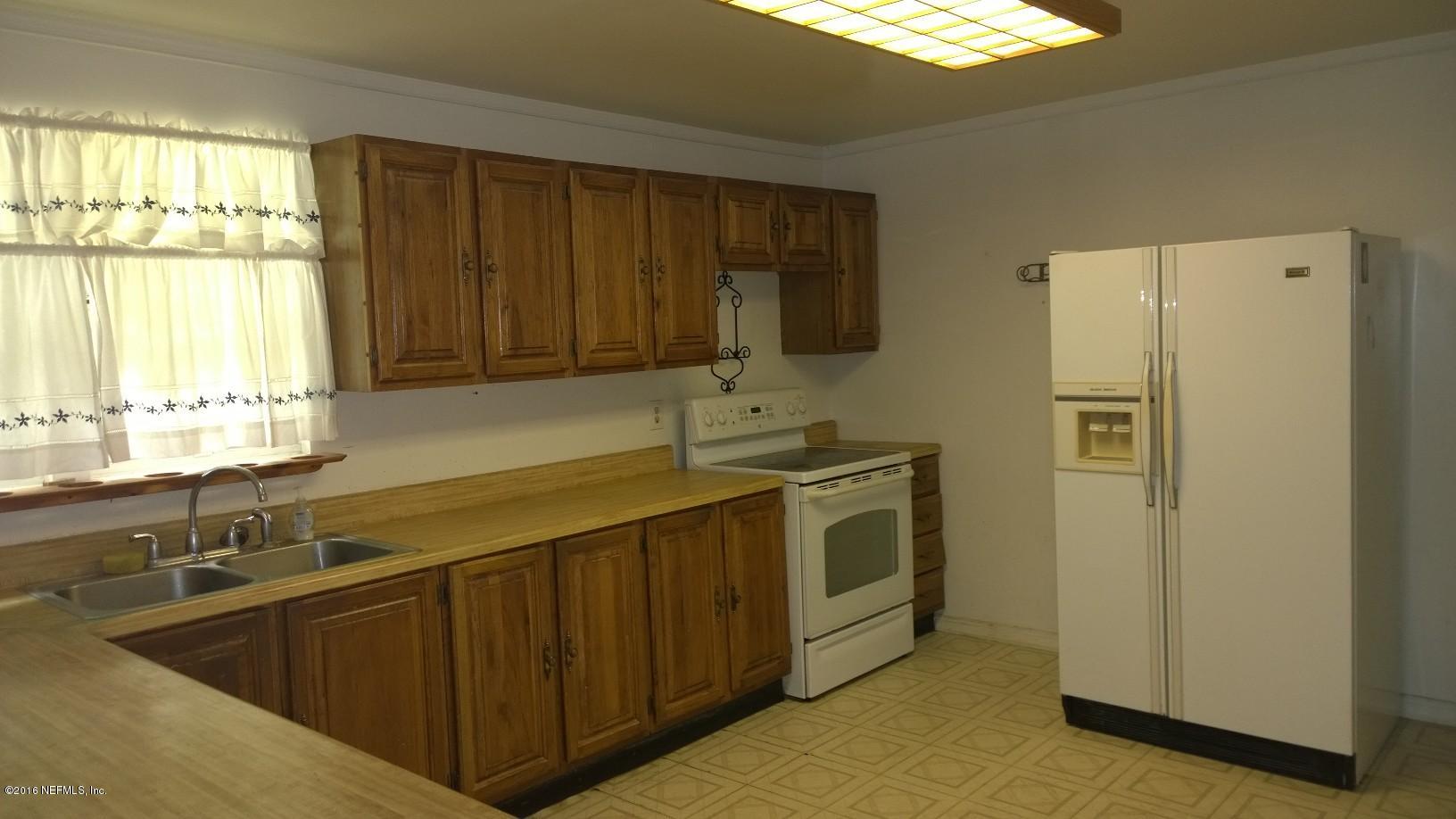 9583 Sandler Road Jacksonville, FL 32222 - Photo 8 of 11 Kitchen2