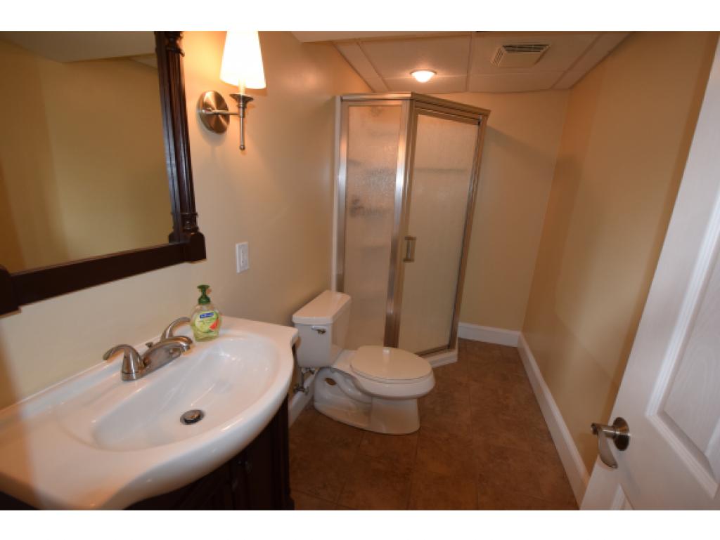 5 Old Coach Road Nashua, NH 03062 - Photo 11 of 11