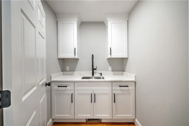 $659,900 | 188 St Louis Avenue, Woonsocket, RI 02895