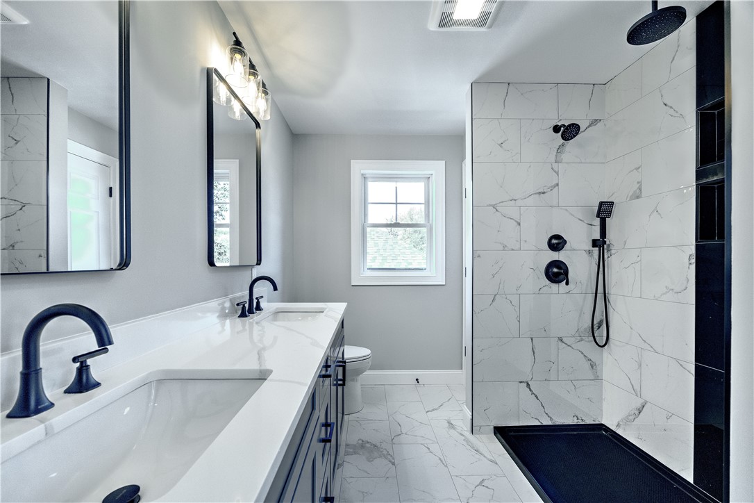 188 St Louis Avenue Woonsocket, RI 02895 - Photo 16 of 29