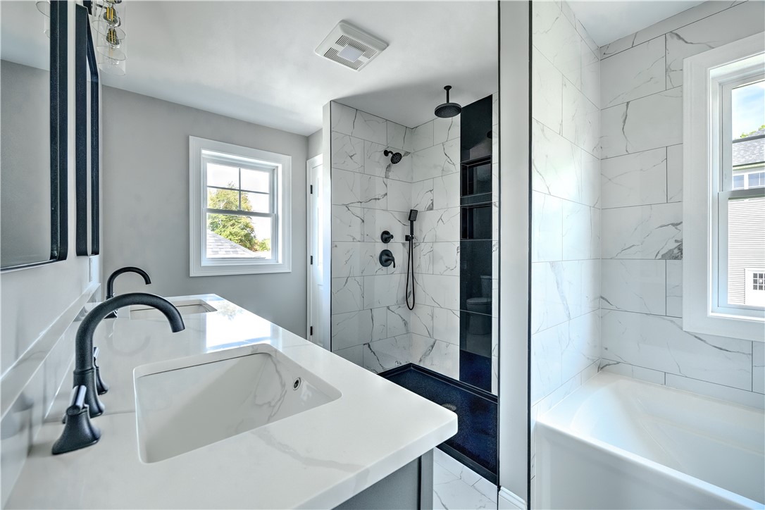 188 St Louis Avenue Woonsocket, RI 02895 - Photo 19 of 29