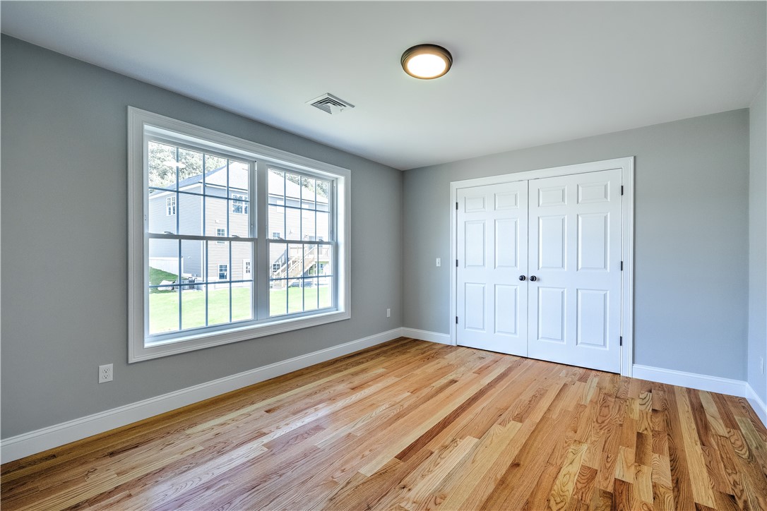 188 St Louis Avenue Woonsocket, RI 02895 - Photo 22 of 29