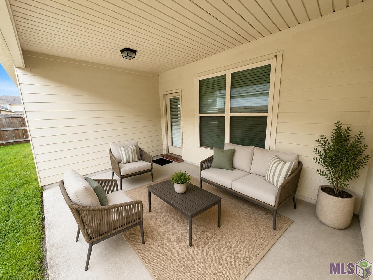 1439 Granby Drive Baton Rouge, LA 70820 - Photo 8 of 9